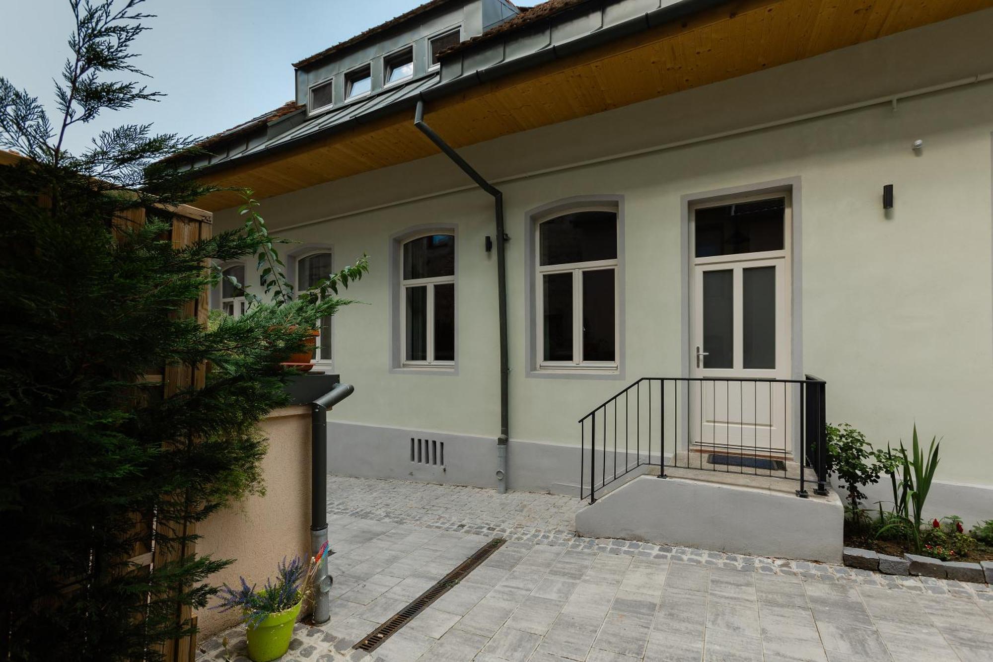 House 66 Lejlighedshotel Braşov Eksteriør billede